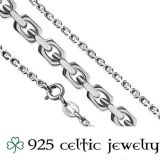 Hopeinen Kelttikoru Hopeaketjulla "Celtic Knot Cross"