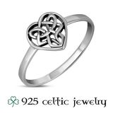 Hopeinen Kelttisormus "Celtic Knot Heart"