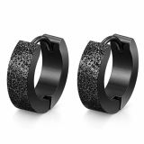 Miesten Korvakorut 4 mm Sandblast Huggie Earrings Blacksteel.