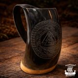 Horn Mug – Viikinkimuki Valknut-symbolilla Northern Viking Jewlery