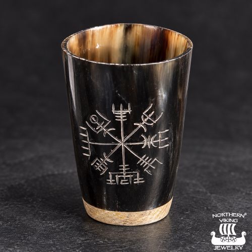 Juomakuppi Vegvísir 1 dl Northern Viking Jewelry®.