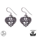 Northern Viking Jewelry® 925-Hopea Korvakorut Heart Wolf